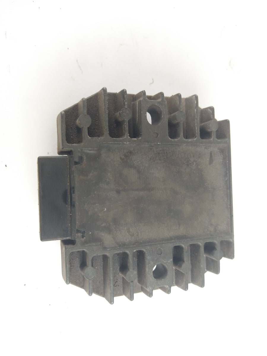 Yamaha XT 550 5Y3 - Regulator Rectifier Unit Lima Regulator