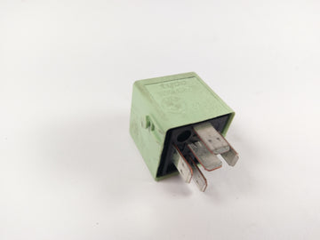 BMW R 1200 R - K27 [2007] - Relay tyco V23134-K59-x512 - 0