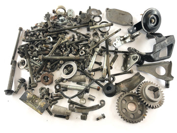 Yamaha TT 600 R DJ01 [2000] - screws and remaining parts mixed lot detailed view
