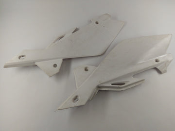 Husqvarna TE 450 H8 [2007] - Side panel left and right