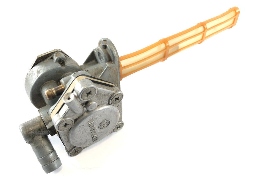 Suzuki Bandit GSF 1200 S WVA9 [2001] - Fuel tap