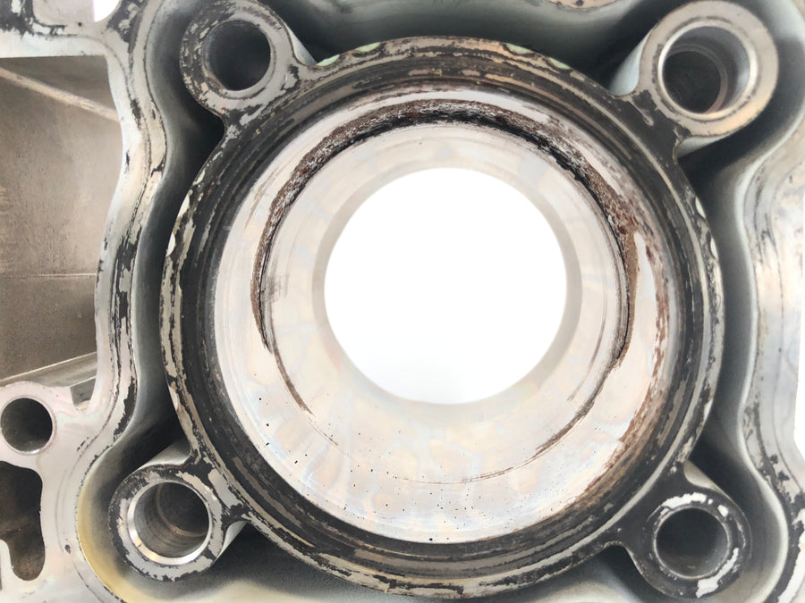 Honda XRV 750 Africa Twin RD04 [1993] - Cylinder with piston cylinder rear