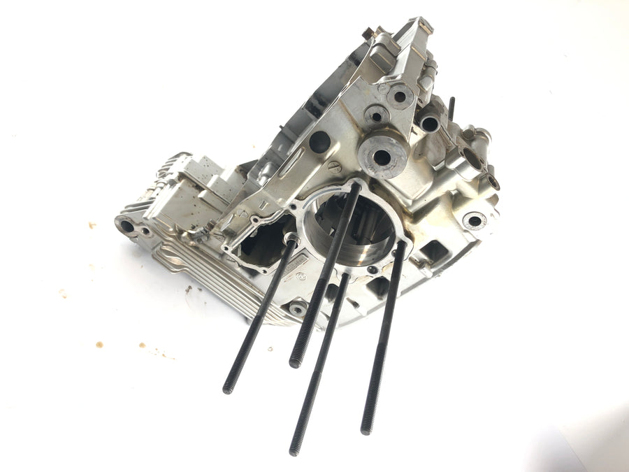 BMW R 1150 R R21 [2002] - Engine housing empty housing