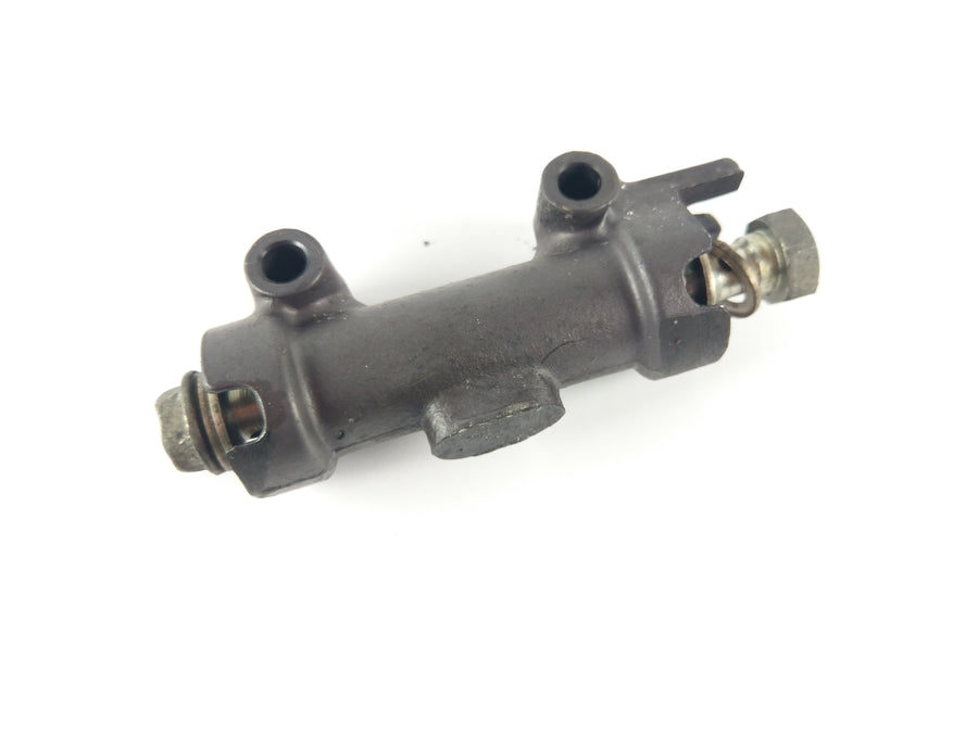 Kawasaki VN 750 [1994] - Brake line distributor front brake