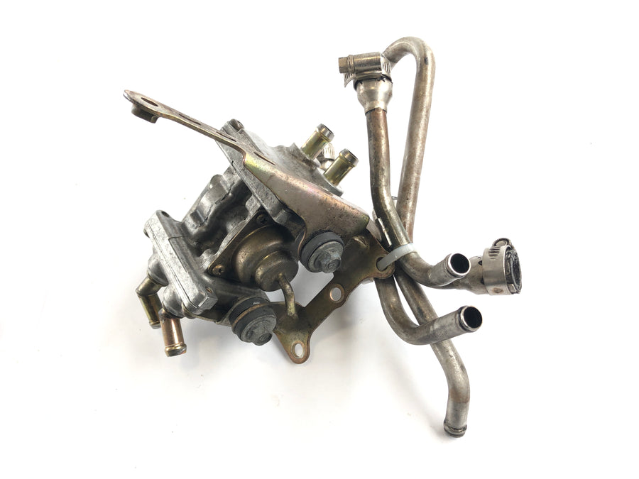 Yamaha YZF R1 RN04 [2000] - Secondary air valve