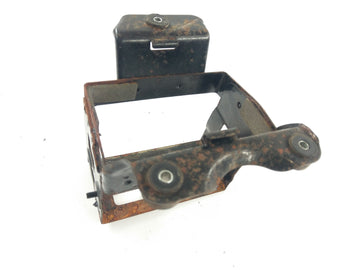 Suzuki GT 550 [1978] - Battery box battery holder - 0
