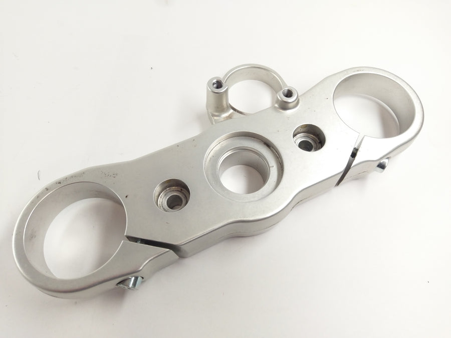 Moto Guzzi Stelvio 1200 4V [2008] - fork bridge at the top