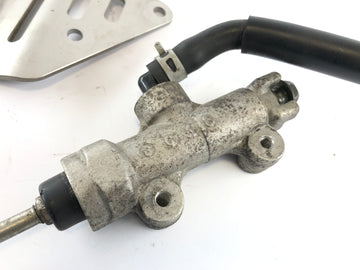 Suzuki DL 1000 V-Strom [2006] - rear brake pump - 0