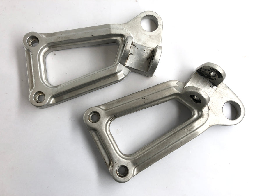 Ducati 888 Strada [1993] - Footrest holder pillion left and right