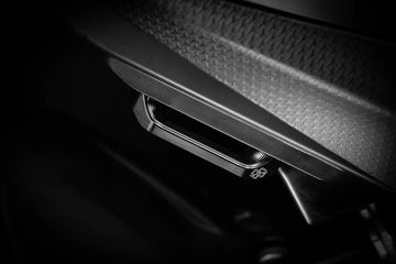 aprilia tuono 457 [GILLES TOOLING] – pillion carrier cover kit