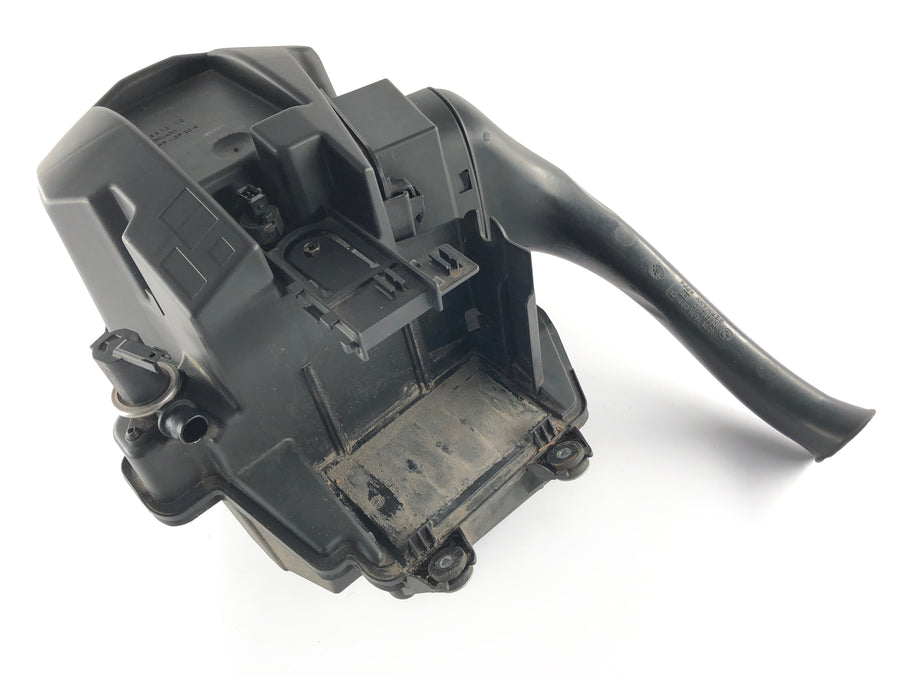 BMW F 800 ST [2006] - Airbox