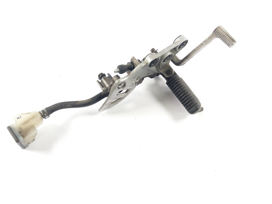 Suzuki GSX 1300 R Hayabusa WVA1 [2000] - Footrest right with brake lever and brake pump foot brake