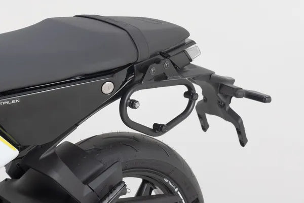 Svartpilen 401 [SW-MOTECH] – SLC Seitengepäckträger (Links)
