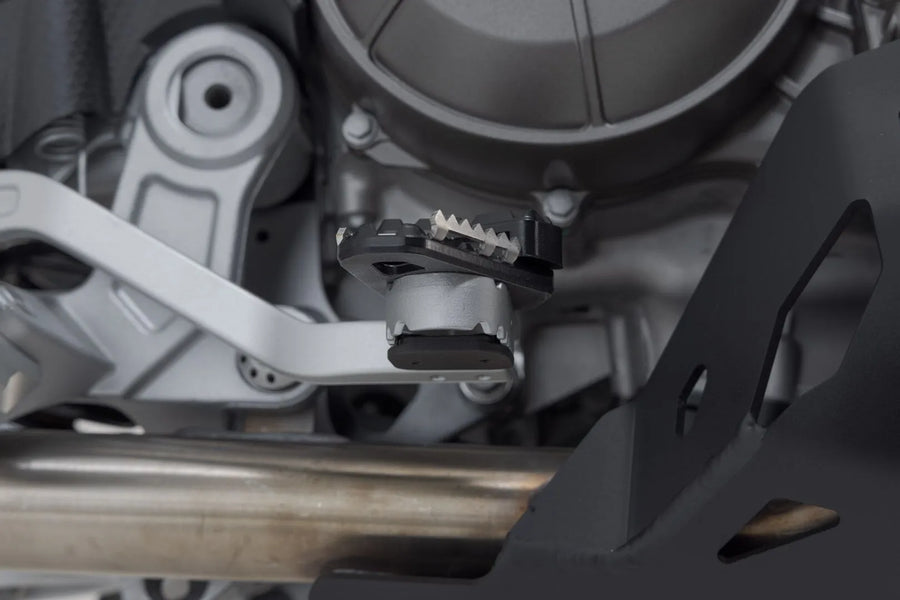 Aprilia Tuareg 660 [SW-MOTECH] – Extension for brake pedal