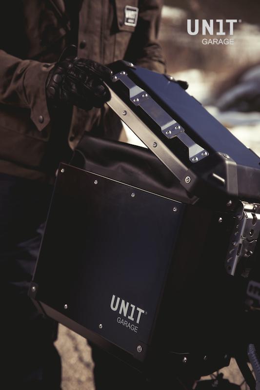 BMW R nineT 1200 Roadster [2014-2023] - Khali Universal TPU Tasche