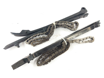 Suzuki Intruder 1500 VL [2000] - timing chains with tensioners and slide rails