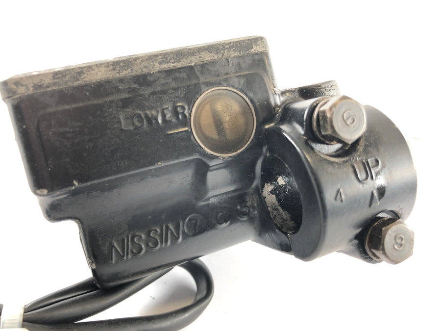 Yamaha XS 650 Type 447 [1975] - Handbrake pump front