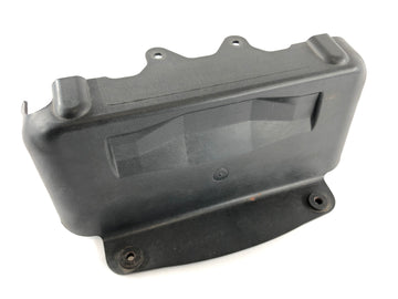 BMW C1 125 [2001] - Radiator cover 7 651 157 - 0