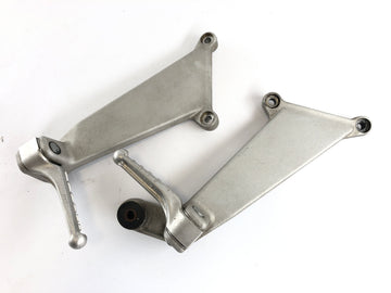 Aprilia Mille RSV 1000 ME [1999] - Passenger footrests with holder set