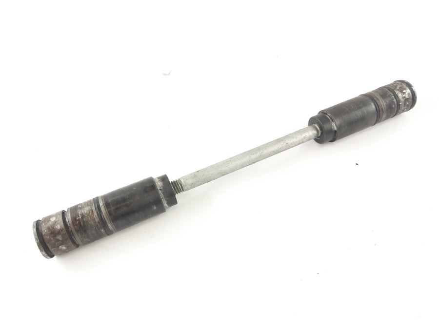 BMW R 850 R 259 [1999] - Main stand bolt