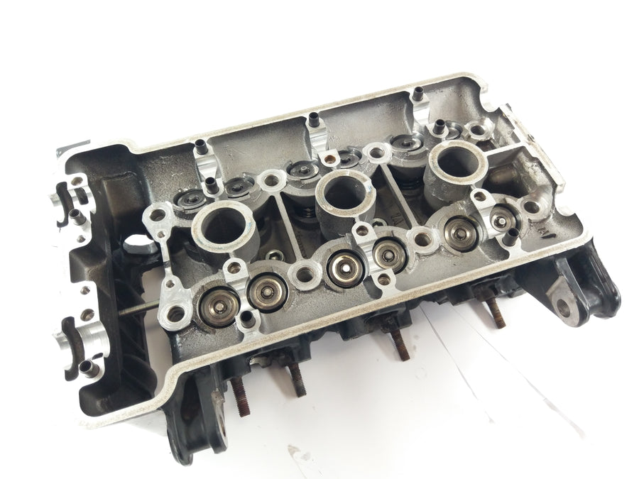 Triumph Speed ​​Triple 885i T509 [1997] - Cylinder head