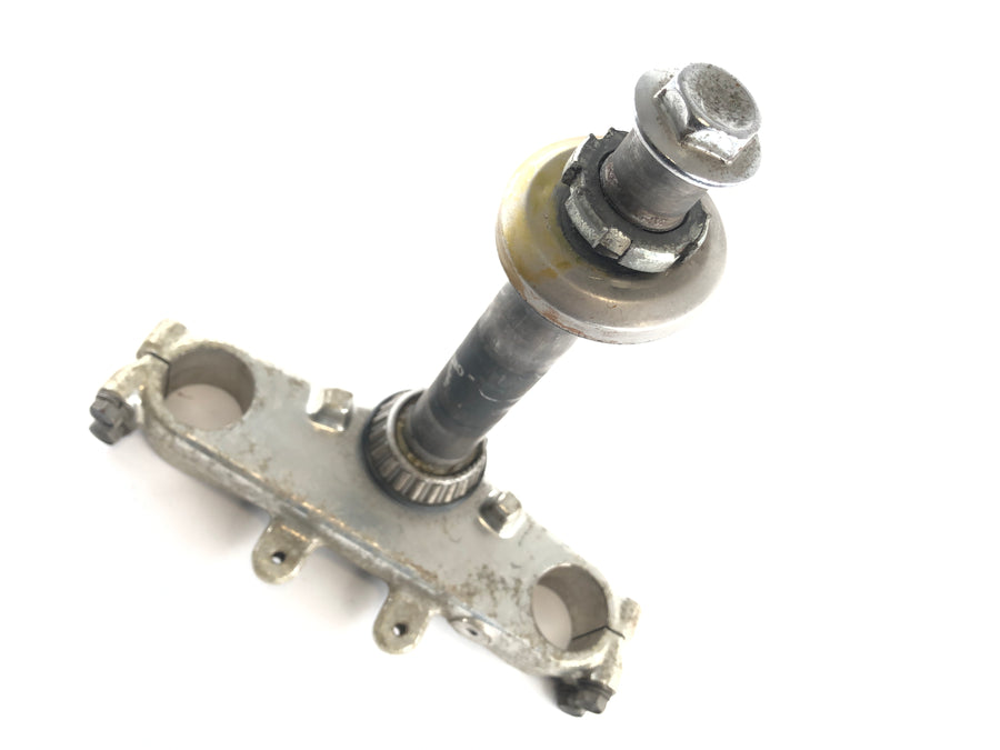 Yamaha XT 350 55V [1987] - lower triple clamp