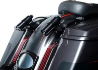 Harley-Davidson FLHRXS 1868 Road King Special 114 [2025] - REVO ARC Billet Remote Reservoir Außenhalterungen – Bild 8