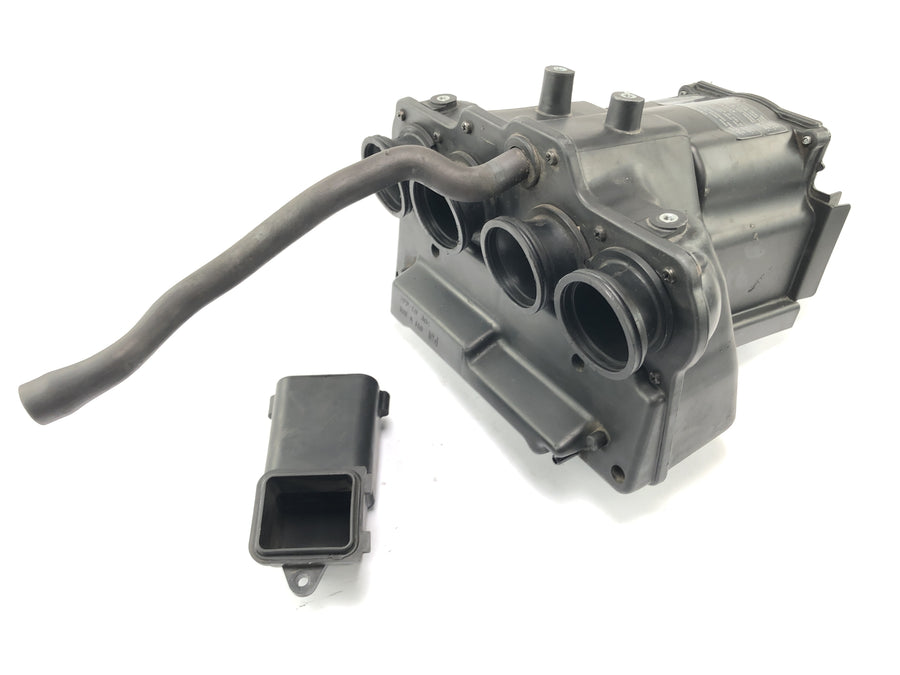 Kawasaki ZRX 1200 S ZRT20A [2002] - Air filter housing Air filter box air inlet box