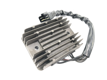 Triumph Bonneville T100 986MF [2012] - Voltage Regulator Rectifier Regulator