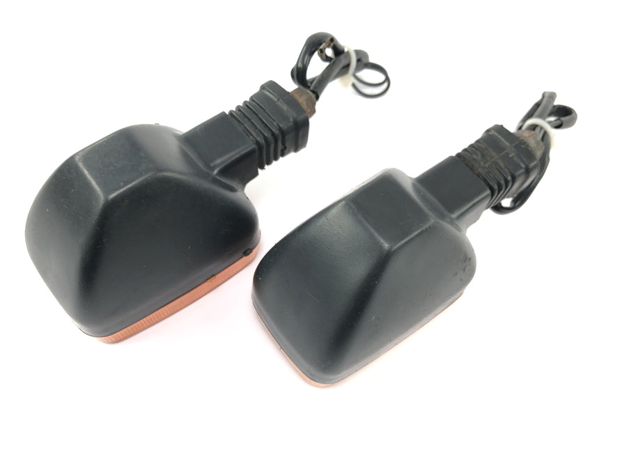 Suzuki RG 250 Gamma GJ21D [1987] - Turn signal indicator pair front