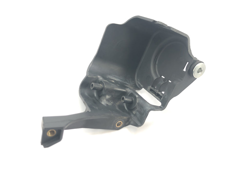 Ducati Multistrada 1200 S Touring [2009] - Cover mount for exhaust control motor