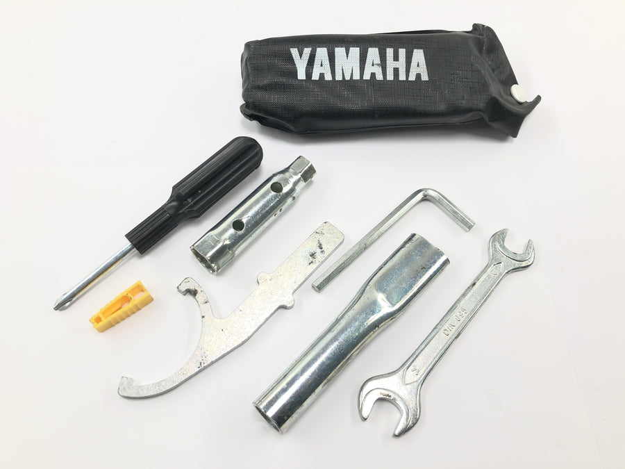Yamaha WR 125 X DE07 [2010] - On-board tools tool bag tool set
