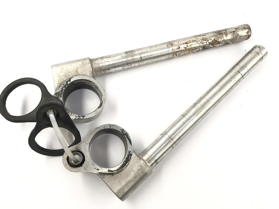 Suzuki GSX R 1100 GV73B [1990] - handlebar fum on the left and right