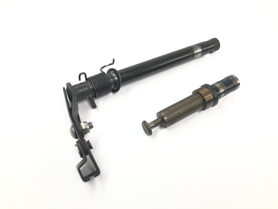 Triumph Tiger 955i 709EN [2003] - Clutch slave clutch lever
