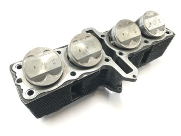 Suzuki GSX R 1100 GU74C [1987] - Cylinder with piston without piston rings