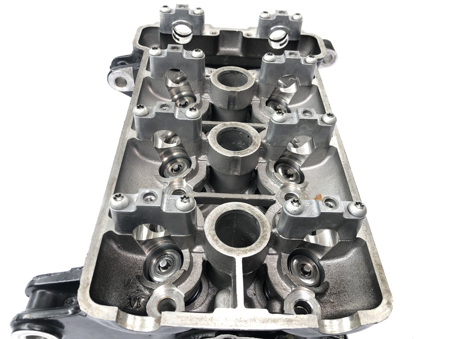 Triumph Speed ​​Triple T509 [1998] - Cylinder head