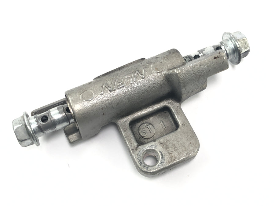 Suzuki GSF 1250 SA Bandit WVCH [2007] - Front brake line distributor