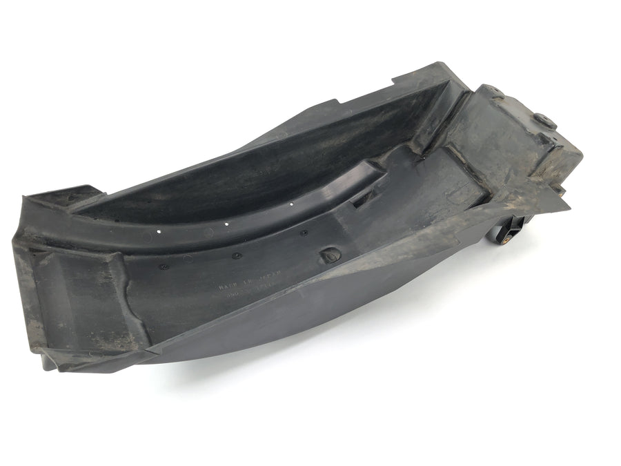 Kawasaki ZX -10 ZXT00B [1990] - fender behind splash protection rear base