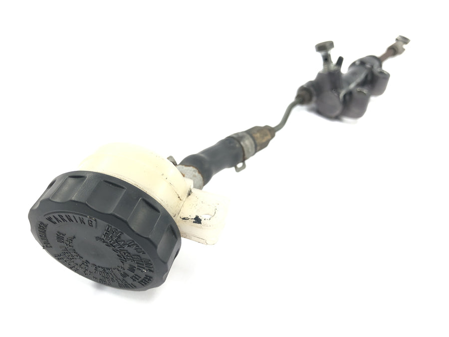 Kawasaki GPZ 1000 RX ZXT00A [1986] - Rear brake pump brake cylinder