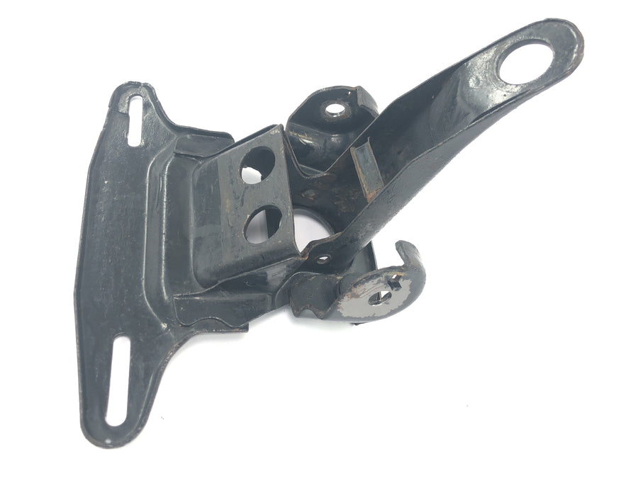 Yamaha DT 175 2K4 [1982] - taillight mount, lamp holder, taillight support