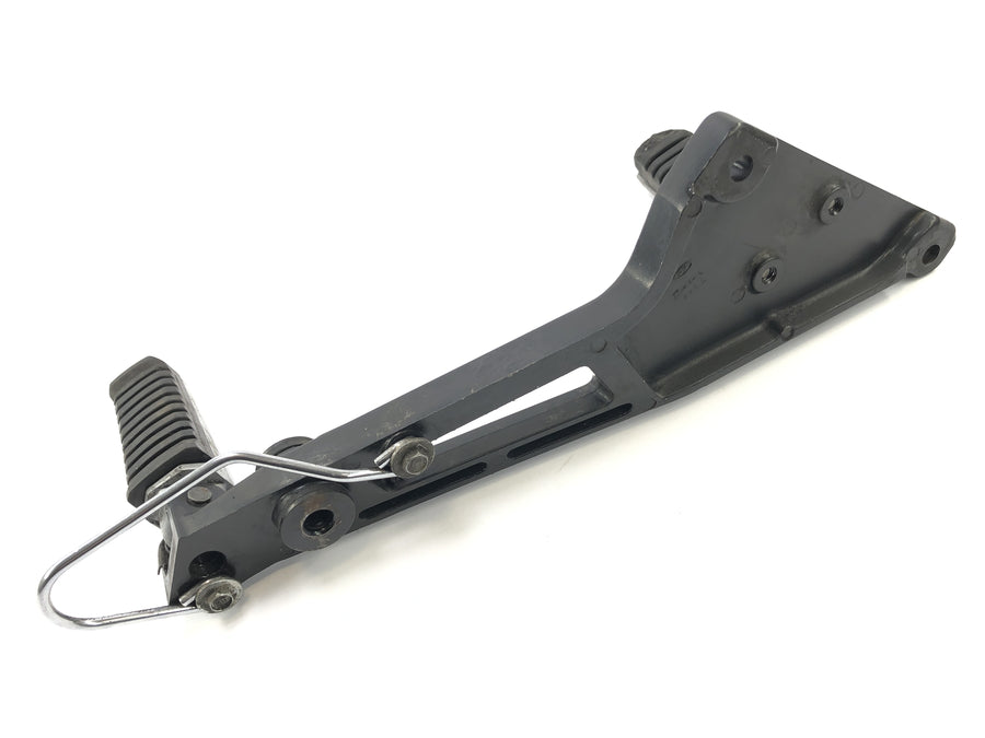 Kawasaki GPZ 1000 RX [1987] - left footrest plate with footrests