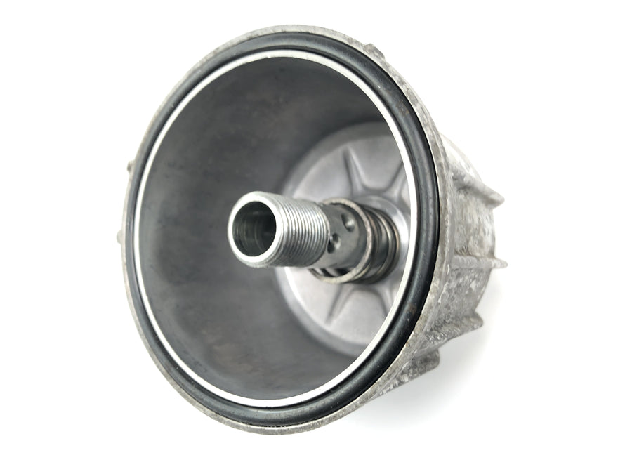 Honda GL 1000 Goldwing GL1 [1978] - Oil filter lid housing cap filter holder