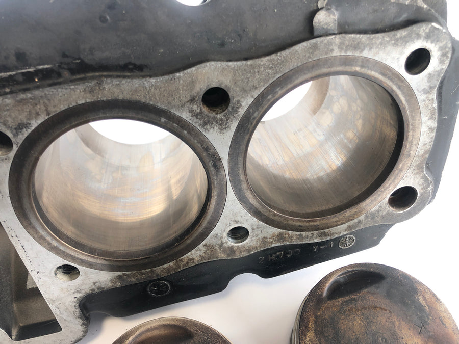 Yamaha XS 1100 2H9 [1978] - Cylinder with piston