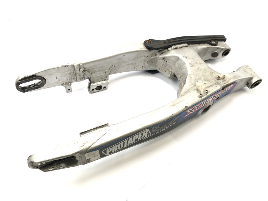 Yamaha YZ 426 F [2000] - swingarm