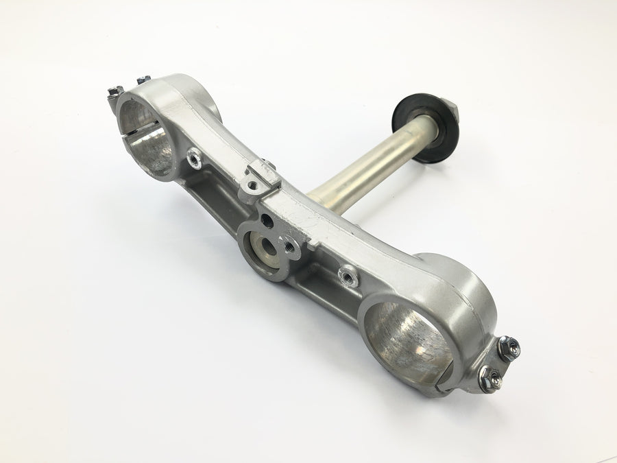Honda CBR 1000 RR SC57 [2006] - lower fork bridge steering head bridge steering head shaft