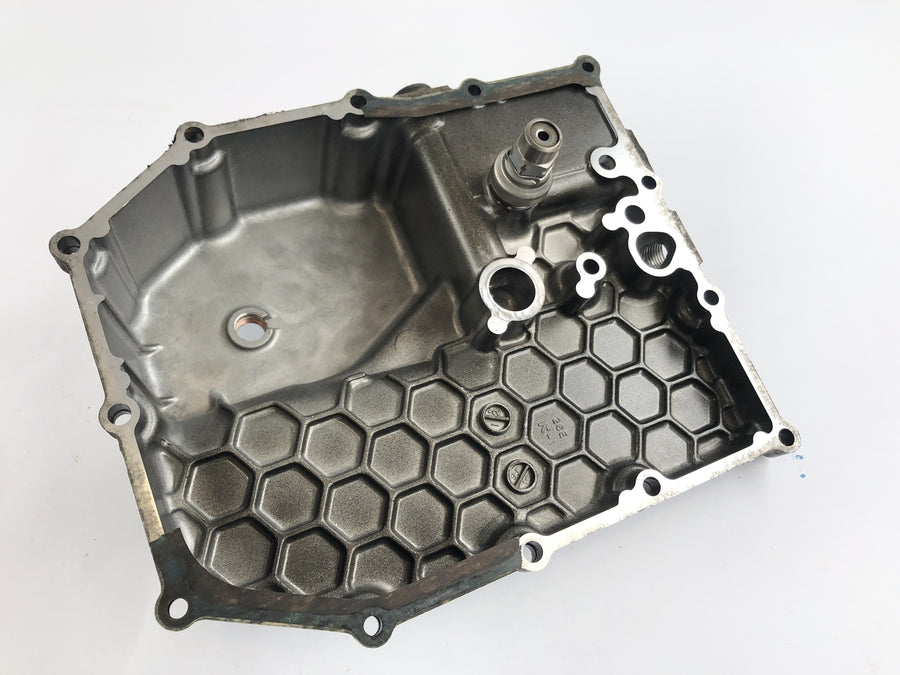 Suzuki Bandit 1200 GV75A [1998] - Oil pan
