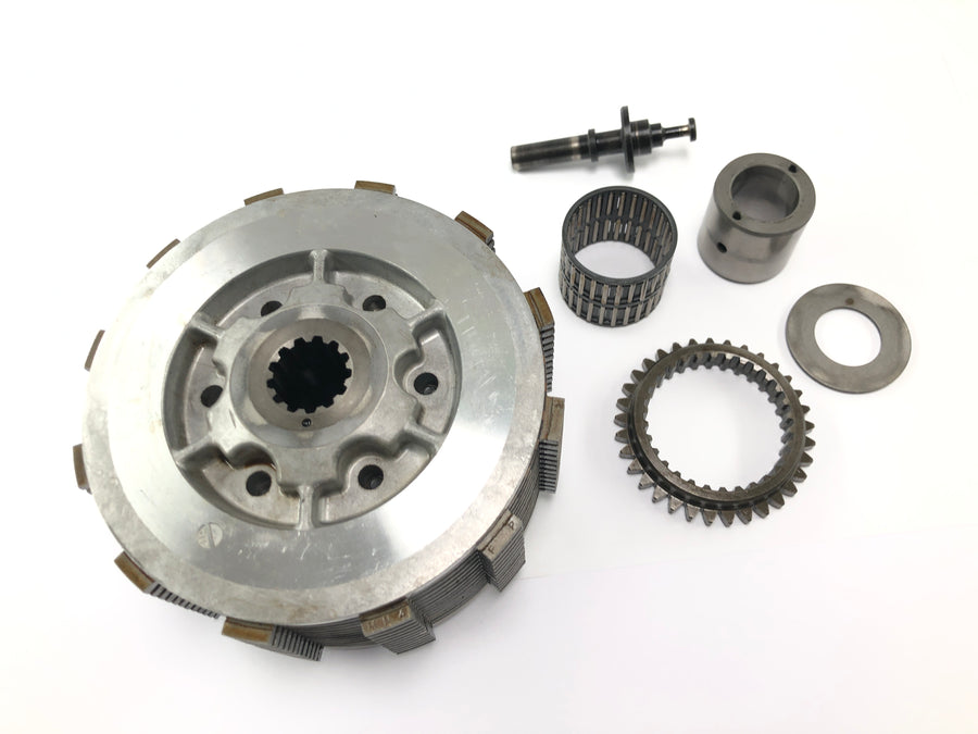 Kawasaki ZX12R ZXT20A [2001] - Clutch without clutch basket outside clutch pack