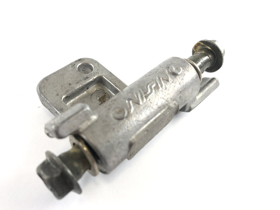 Suzuki Bandit 1200 GV75A [1998] - Brake pressure distributor front wheel brake