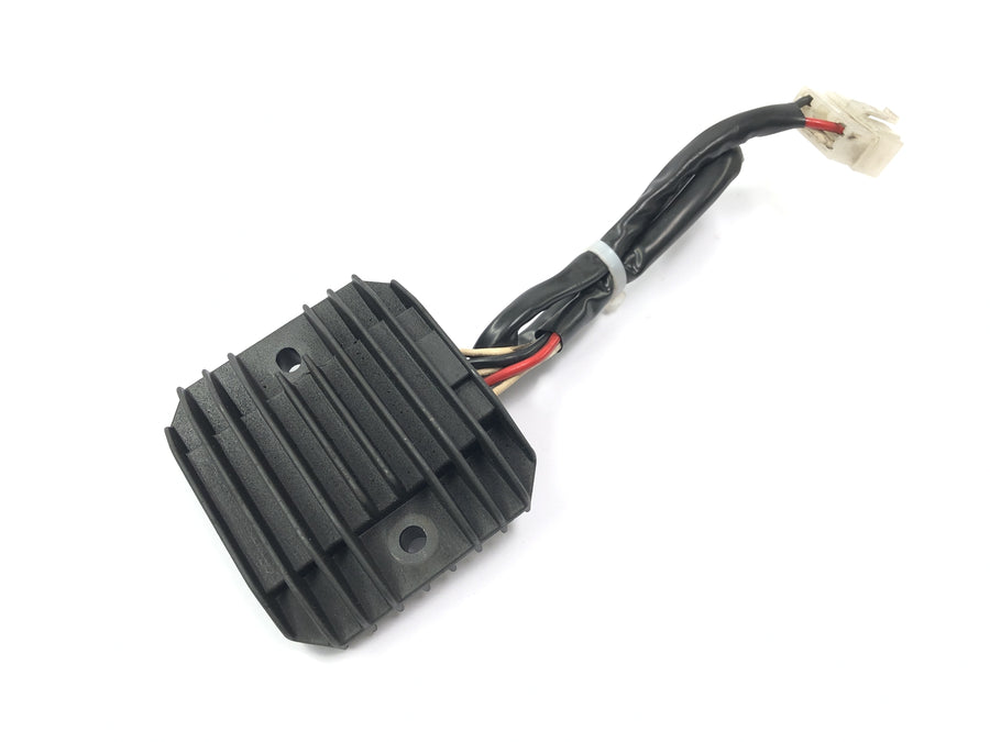 Yamaha TRX 850 4UN [1996] - Voltage regulator rectifier regulator charge controller