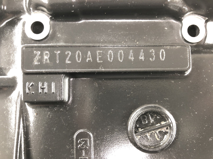 Kawasaki ZRX 1200 S ZRT20A [2001] - engine housing crankcase engine block empty housing